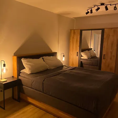 Grote Apartment *